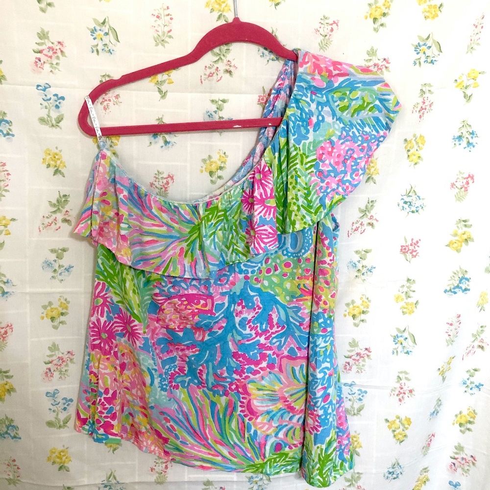 XL Neveah One Shoulder Lilly Pulitzer Lovers Coral